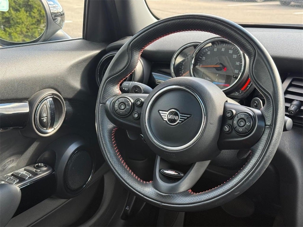 2019 MINI HARDTOP 4 DOOR SIGNATURE