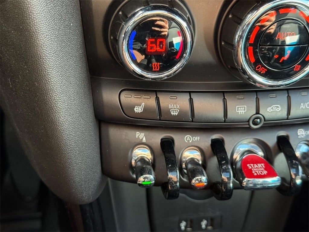 2019 MINI HARDTOP 4 DOOR SIGNATURE