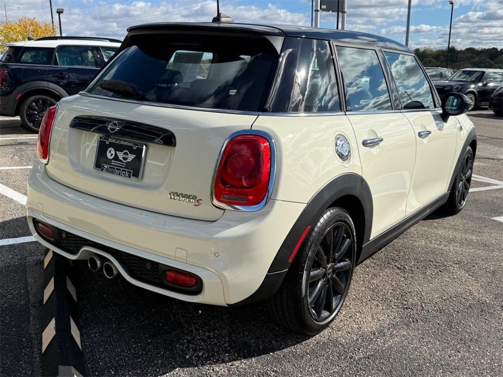 2019 MINI HARDTOP 4 DOOR SIGNATURE