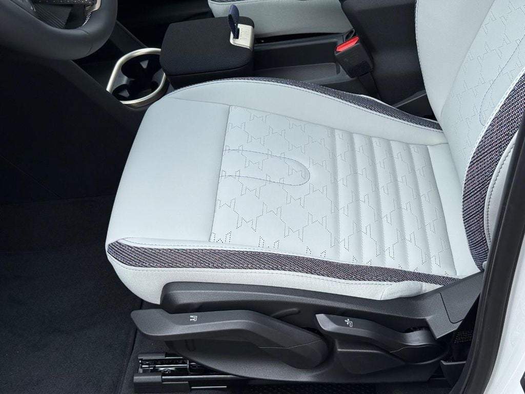 2026 MINI COUNTRYMAN OXFORD EDITION