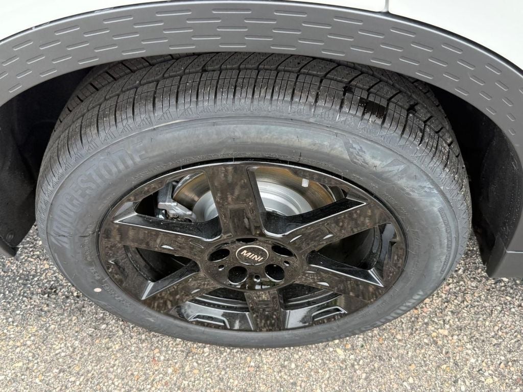 2026 MINI COUNTRYMAN OXFORD EDITION