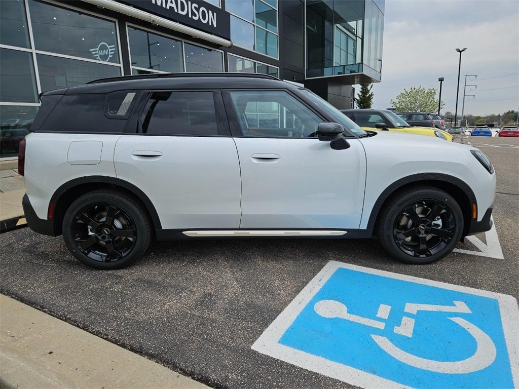 2025 MINI Countryman All4 Cooper SE