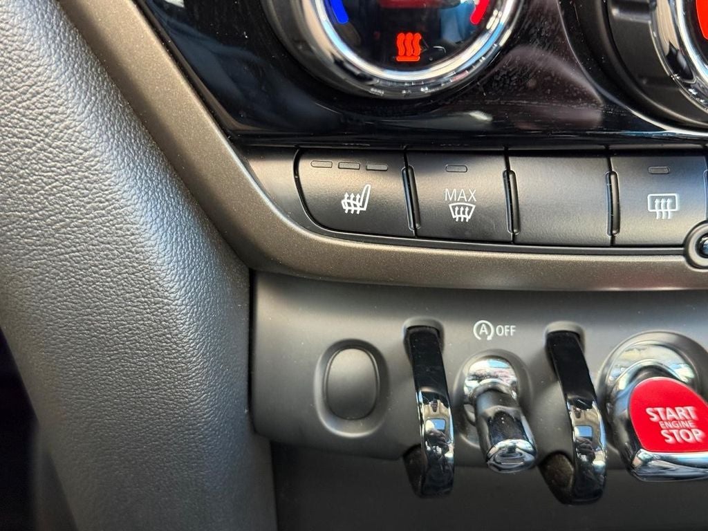 2021 MINI COUNTRYMAN SIGNATURE