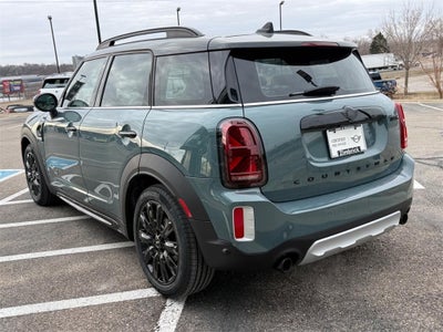 2022 MINI COUNTRYMAN ICONIC
