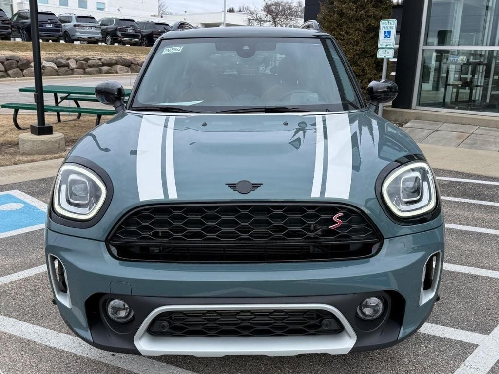 2022 MINI COUNTRYMAN ICONIC