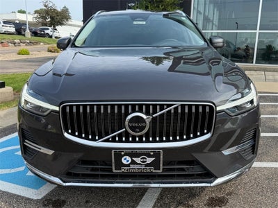 2023 Volvo XC60 B5 Plus Bright Theme