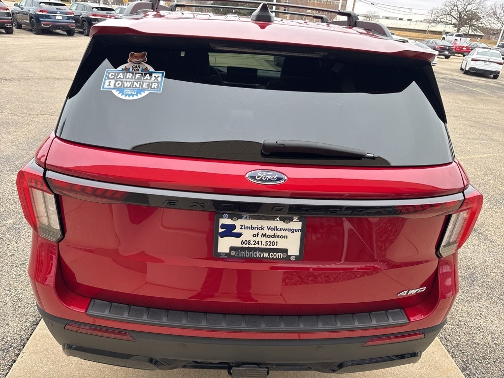 2025 Ford Explorer ST-Line