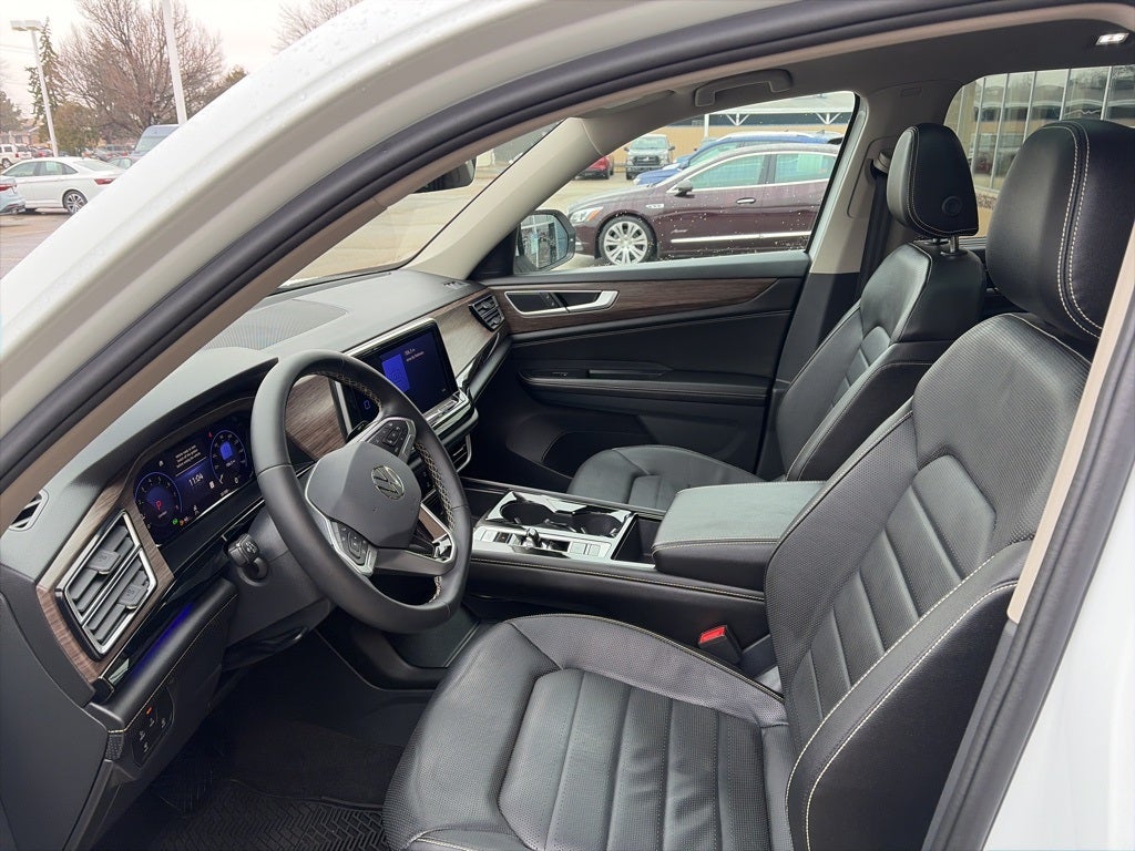 2024 Volkswagen Atlas 2.0T SEL