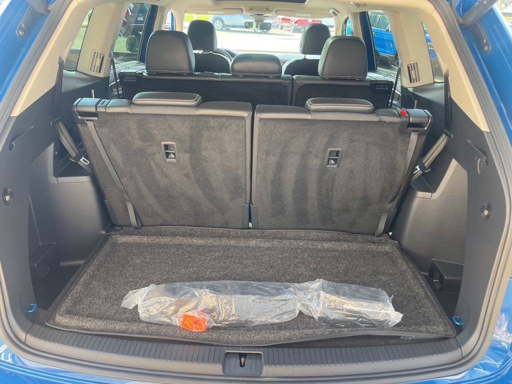 2025 Volkswagen Atlas 2.0T SEL