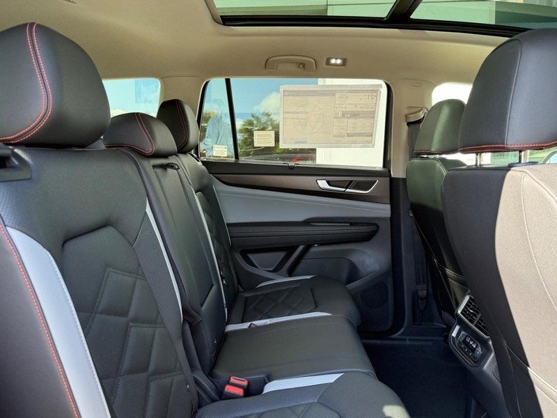 2026 Volkswagen Atlas 2.0T Peak Edition