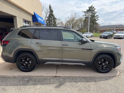 2025 Volkswagen Atlas 2.0T Peak Edition