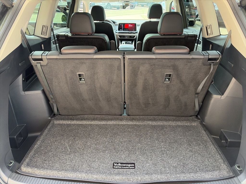 2025 Volkswagen Atlas 2.0T Peak Edition