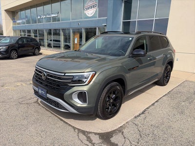 2025 Volkswagen Atlas 2.0T Peak Edition