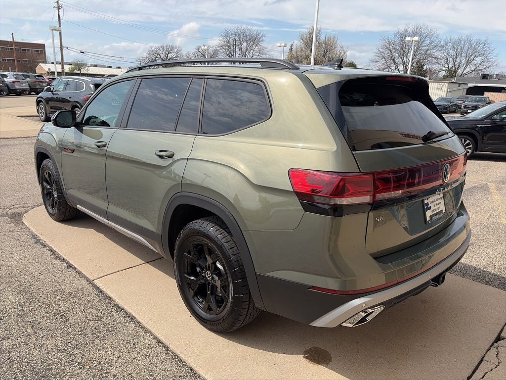 2025 Volkswagen Atlas 2.0T Peak Edition