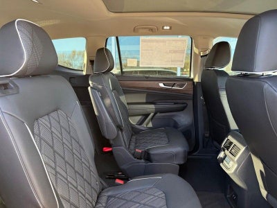 2026 Volkswagen Atlas 2.0T SEL Premium R-Line