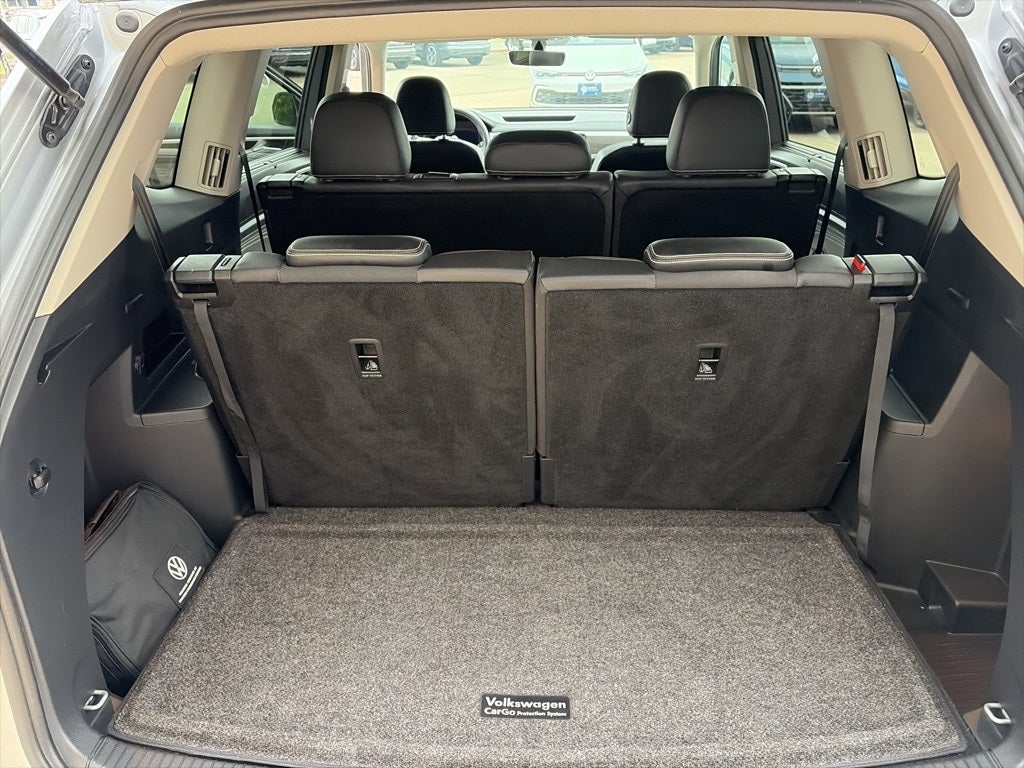 2022 Volkswagen Atlas 3.6L V6 SE w/Technology