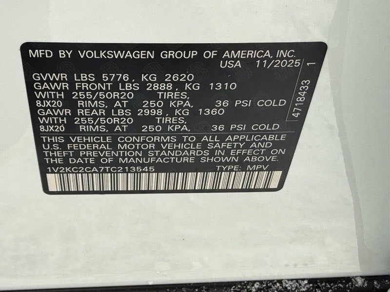 2026 Volkswagen Atlas Cross Sport 2.0T SE w/Technology