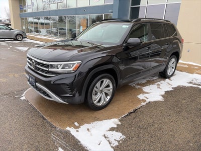 2022 Volkswagen Atlas 3.6L V6 SE w/Technology
