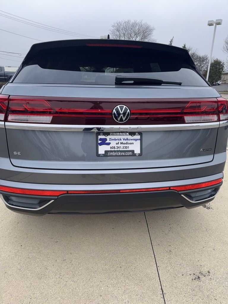 2024 Volkswagen Atlas Cross Sport 2.0T SE
