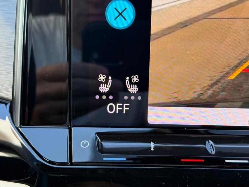 2025 Volkswagen Atlas Cross Sport 2.0T SE