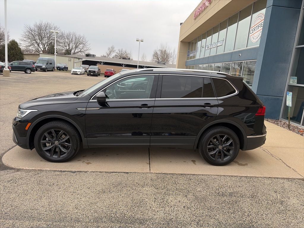 2024 Volkswagen Tiguan 2.0T SE