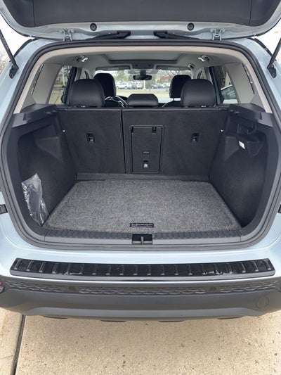 2025 Volkswagen Taos 1.5T SE Black