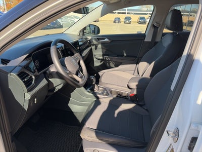 2025 Volkswagen Taos 1.5T SE Black