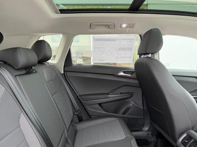 2026 Volkswagen Taos 1.5T SE Black