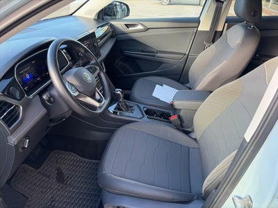 2025 Volkswagen Taos 1.5T SE Black