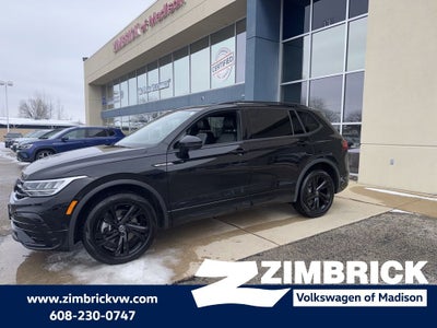 2024 Volkswagen Tiguan 2.0T SE R-Line Black