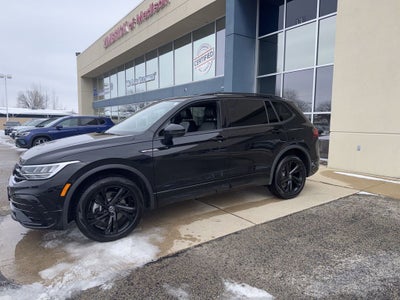 2024 Volkswagen Tiguan 2.0T SE R-Line Black