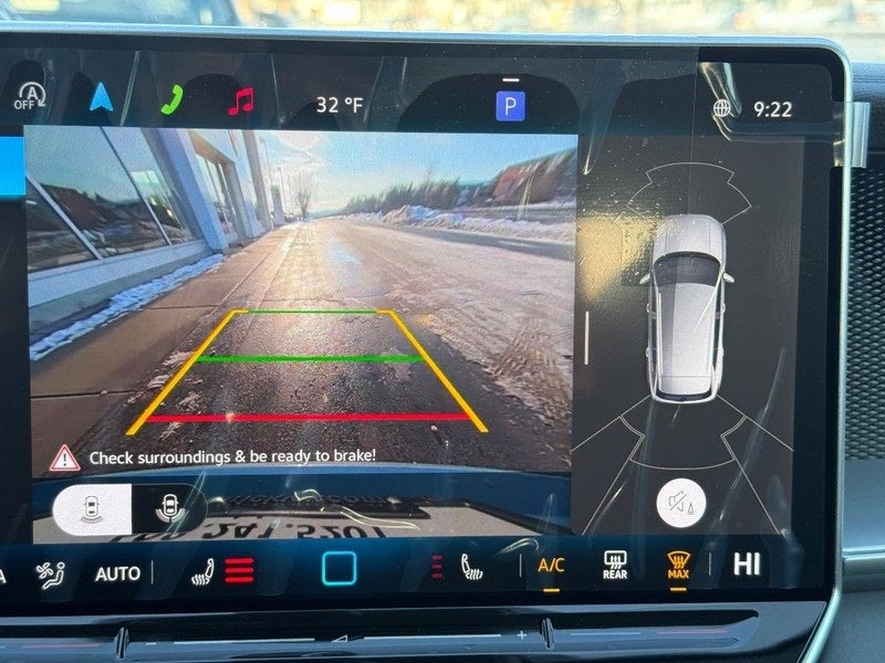 2025 Volkswagen Tiguan 2.0T SE