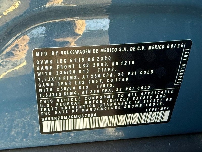 2025 Volkswagen Tiguan 2.0T SE