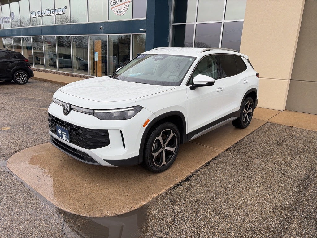 2025 Volkswagen Tiguan 2.0T SE