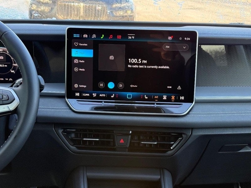 2026 Volkswagen Tiguan 2.0T SE