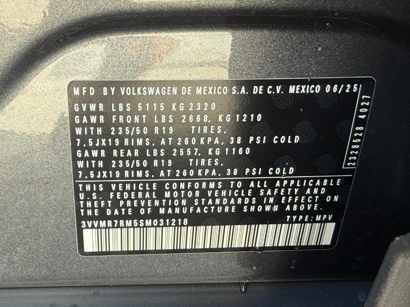 2025 Volkswagen Tiguan 2.0T SE