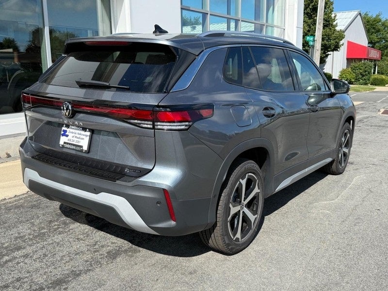 2025 Volkswagen Tiguan 2.0T SE