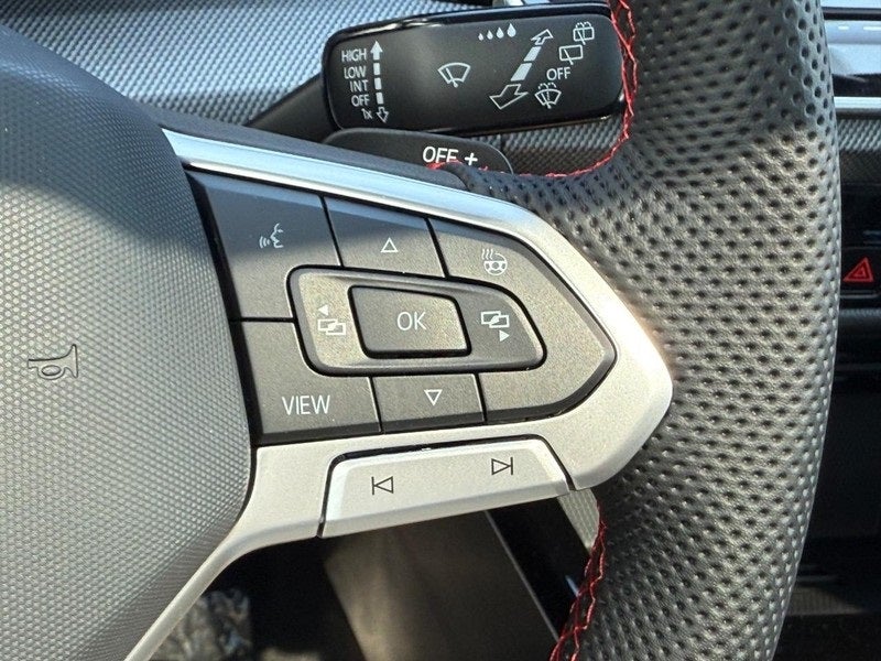 2025 Volkswagen Golf GTI Autobahn