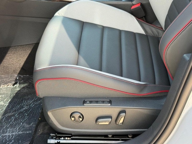 2025 Volkswagen Golf GTI Autobahn