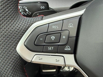 2025 Volkswagen Golf GTI Autobahn