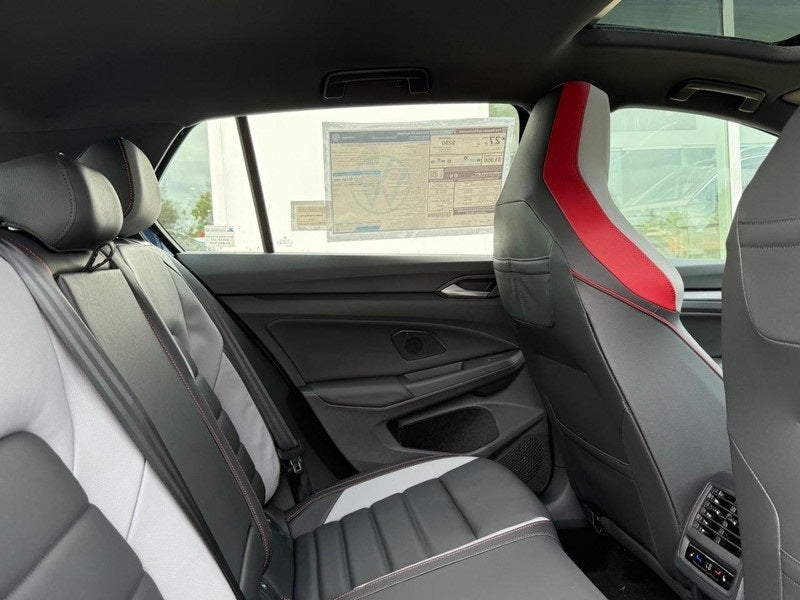 2025 Volkswagen Golf GTI Autobahn