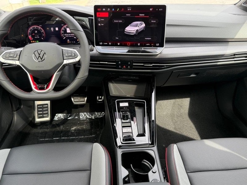 2025 Volkswagen Golf GTI Autobahn