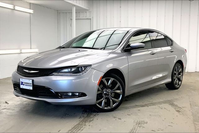 2015 Chrysler 200 S