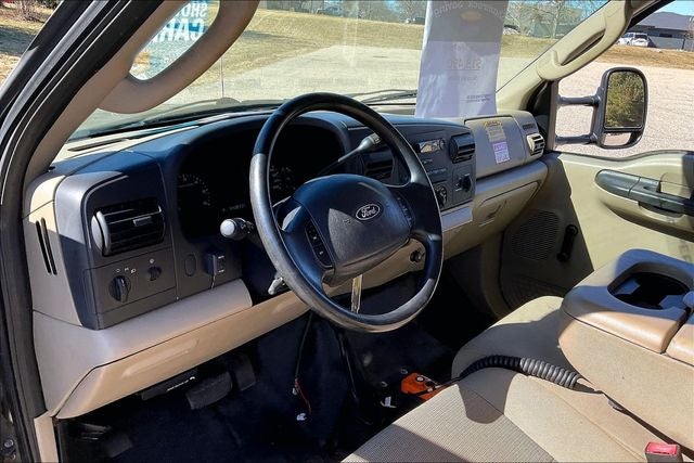 2006 Ford F-350SD XL DRW