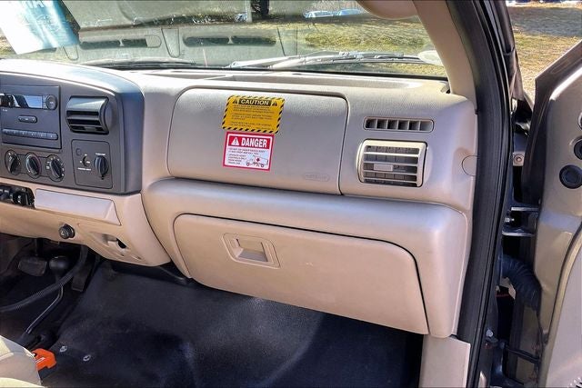 2006 Ford F-350SD XL DRW