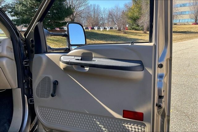 2006 Ford F-350SD XL DRW