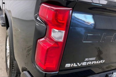 2022 Chevrolet Silverado 3500HD High Country