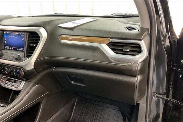 2021 GMC Acadia SLE