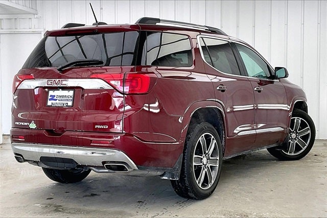2017 GMC Acadia Denali
