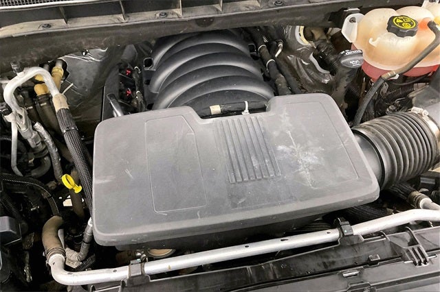 2021 Chevrolet Suburban RST